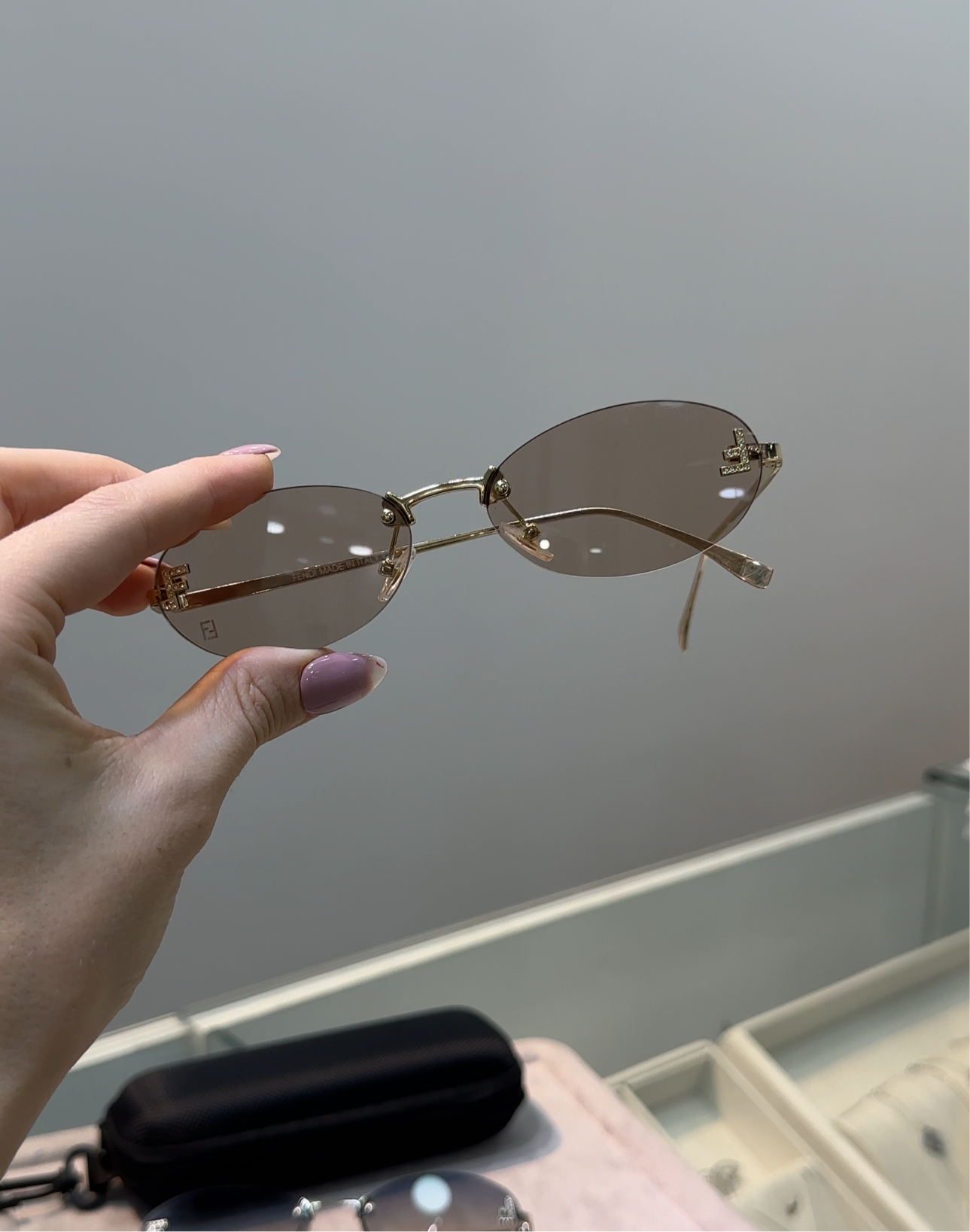 Lunette F