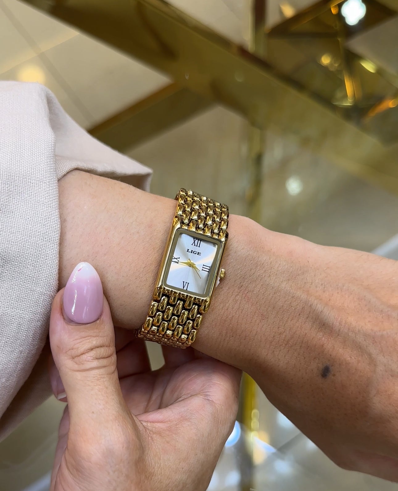 Montre LIGE