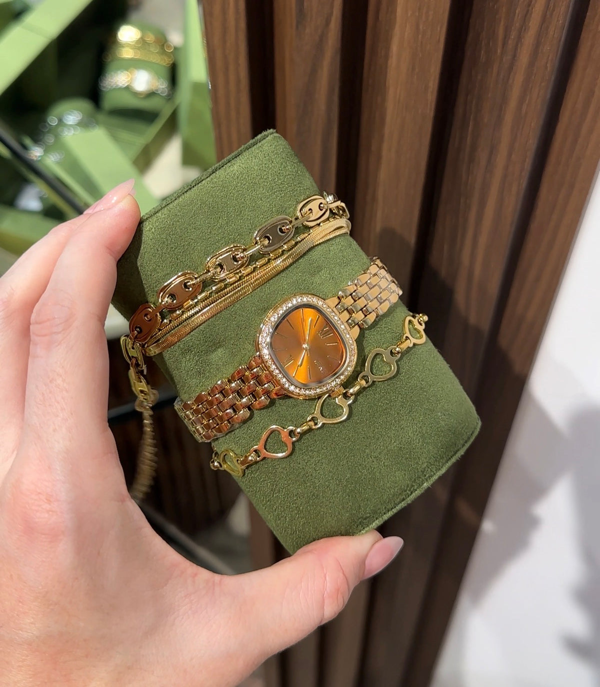 Green coffret